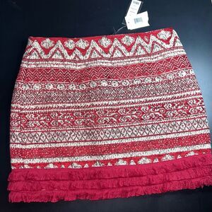 Romeo & Juliet Burgundy Aztec western Print W/ Fringe Details Size Medium NWT